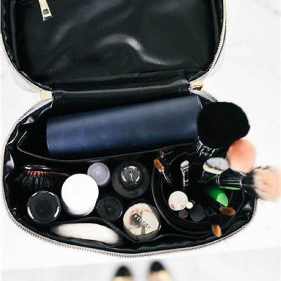 SlyBeauty Ever Need Makeup Bag - Picture 4 of 6